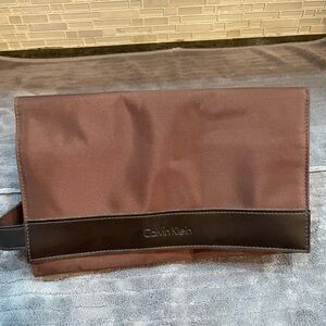 Calvin Klein Brown Shaving Bag With Handle Travel Toiletry Pouch Unisex